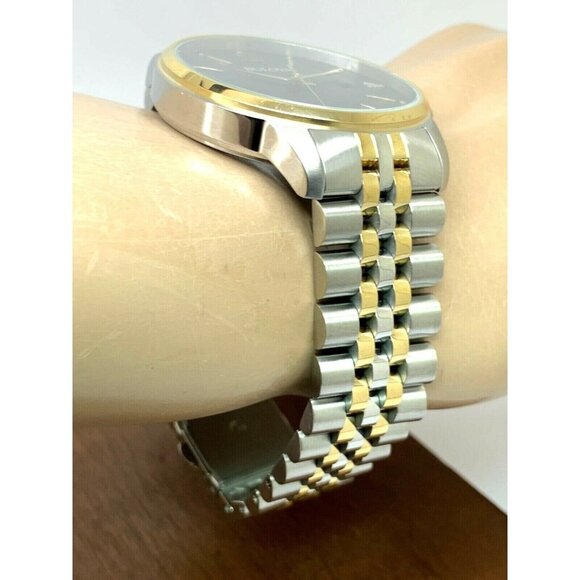 Bulova Men's Watch 98D163 Black Dial Diamond Quartz Two Tone Stainless Steel - Picture 11 of 13
